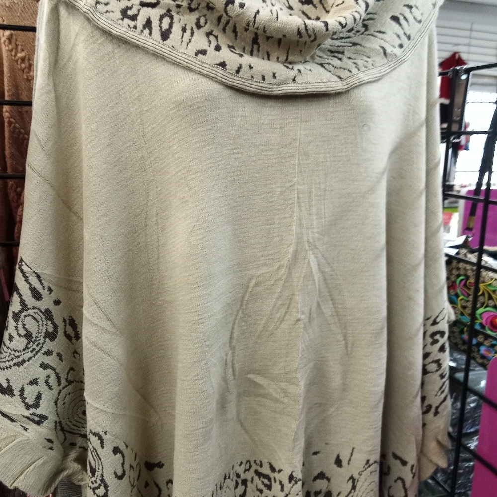 Lady's sweater s